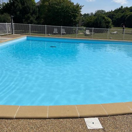 Studio Cote Piscine Apartment Equemauville Luaran gambar
